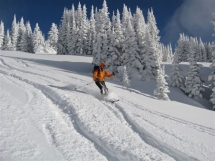 Valkyr Lodge powder skiing