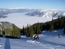 Spring skiing at Valkyr Lodge